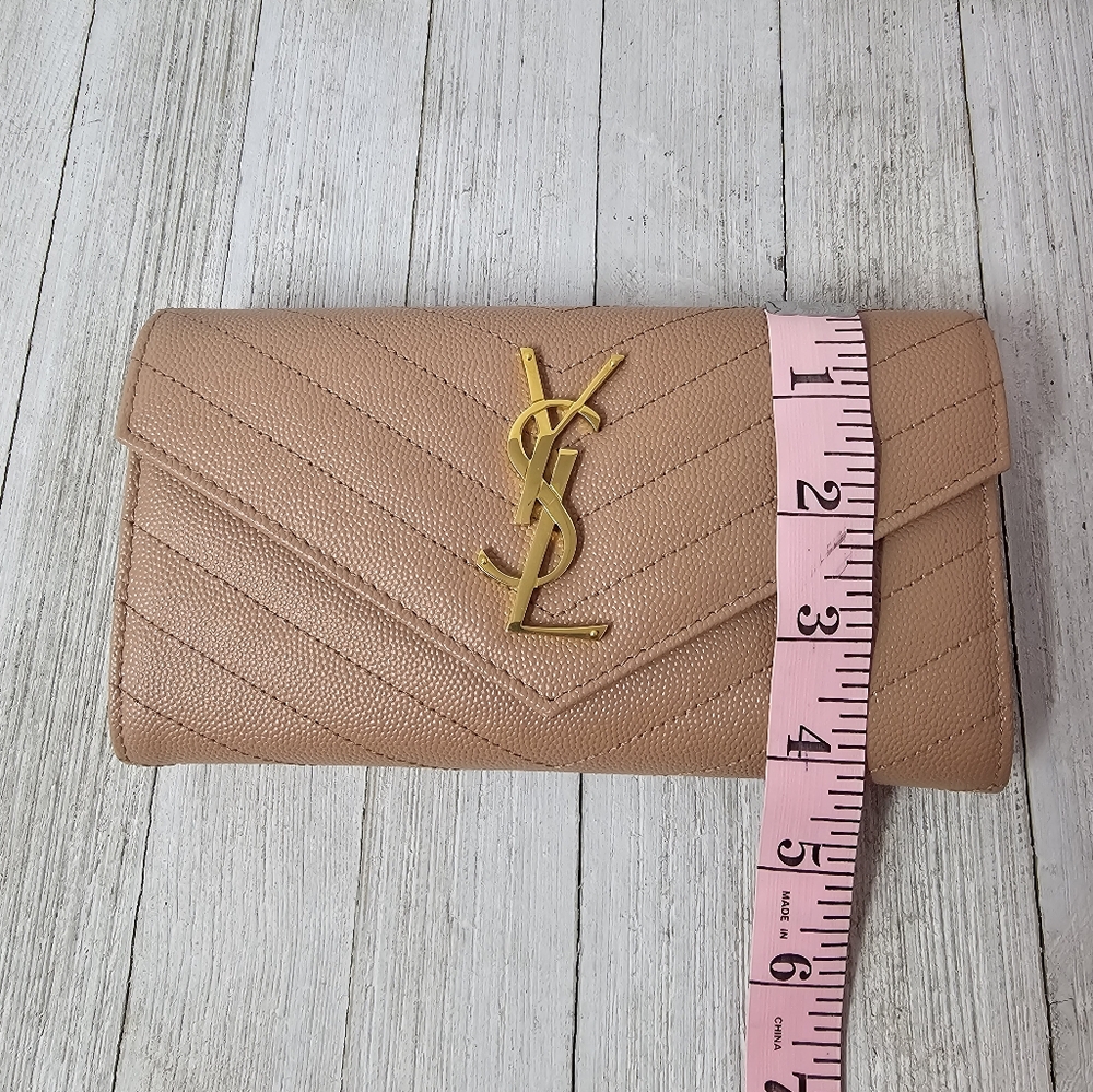 Yves Saint Laurent Grain De Poudre Matelasse Chevron Monogram Wallet - Picture 13 of 16